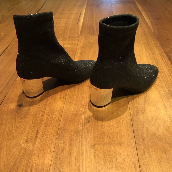 paloma flex bootie